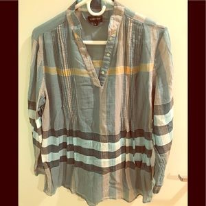 Women’s summer top